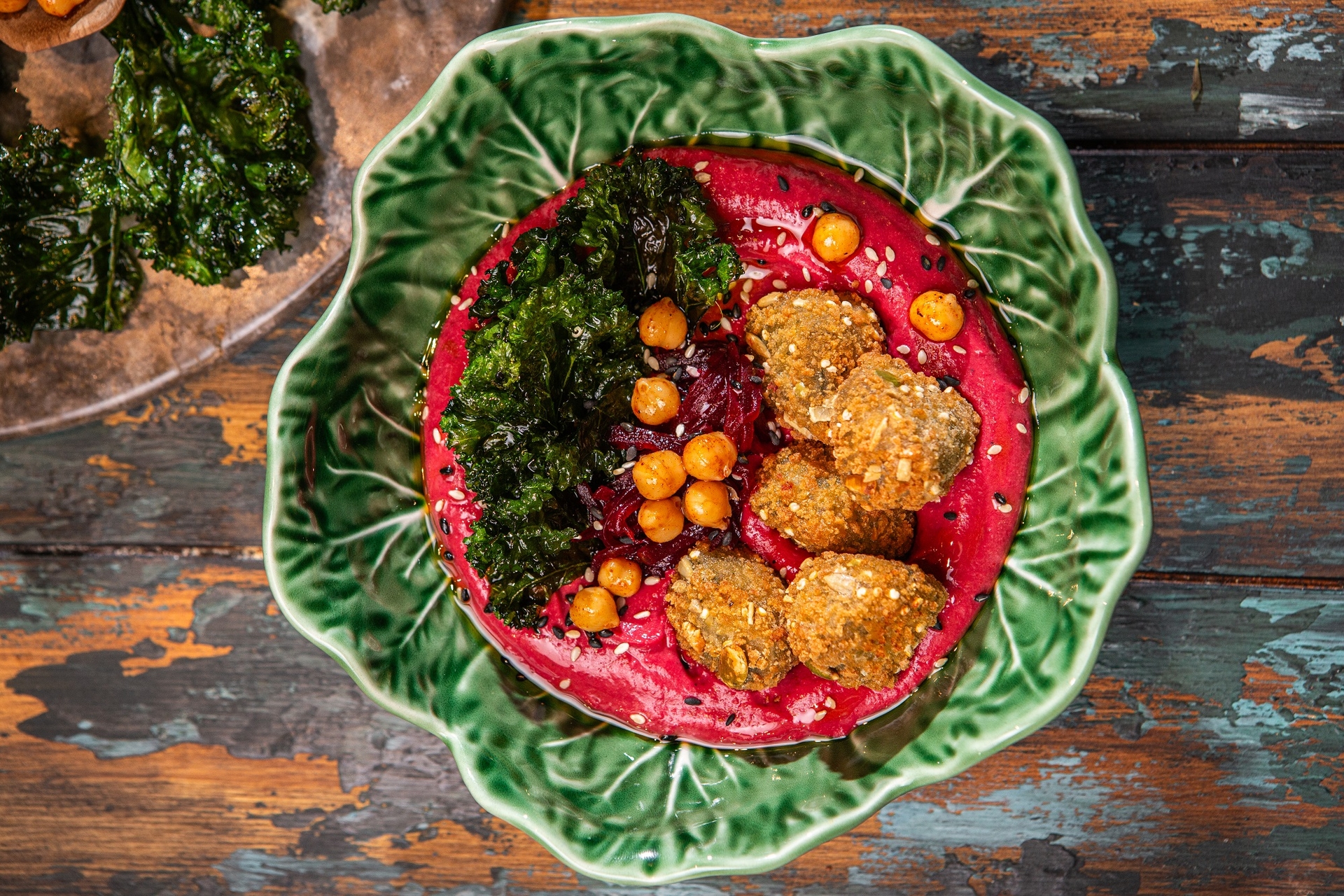 bozanstveni_humus_s_falafelom