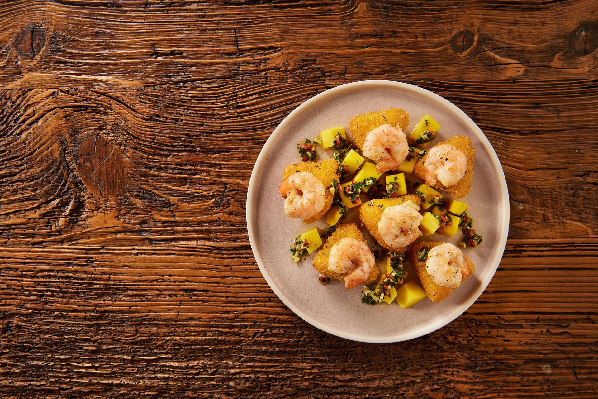 loaded_macn_cheese_bites_sa_skampima_mangom_i_chimichurri_umakom