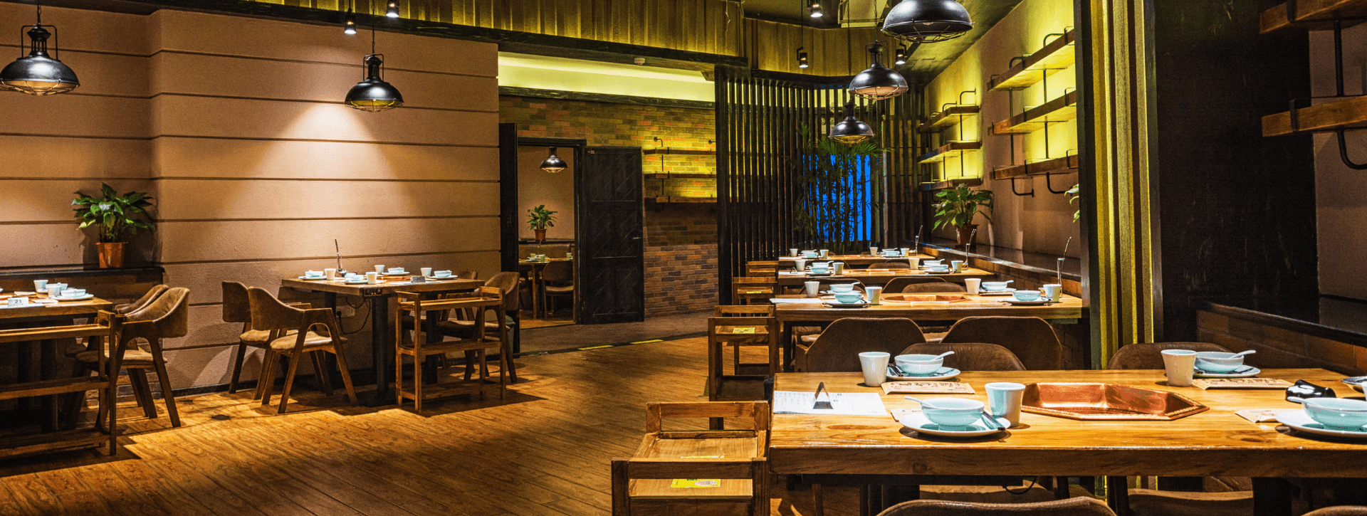 jedinstveni-vs-tradicionalni-koncepti-restorana-koji-put-odabrati