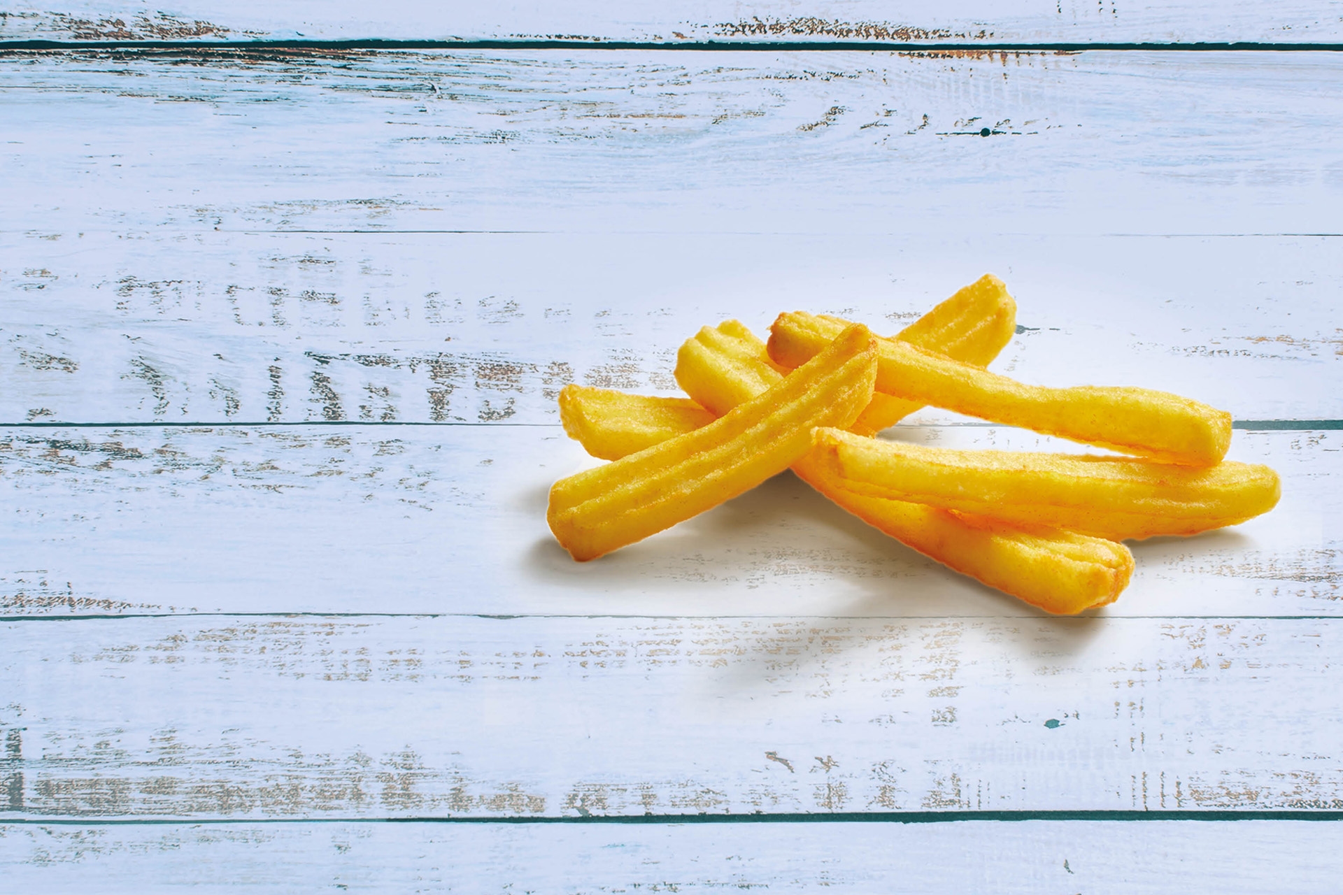 aviko_wavy_blends_pomfrit_s_okusom_sira_i_luka_jelo