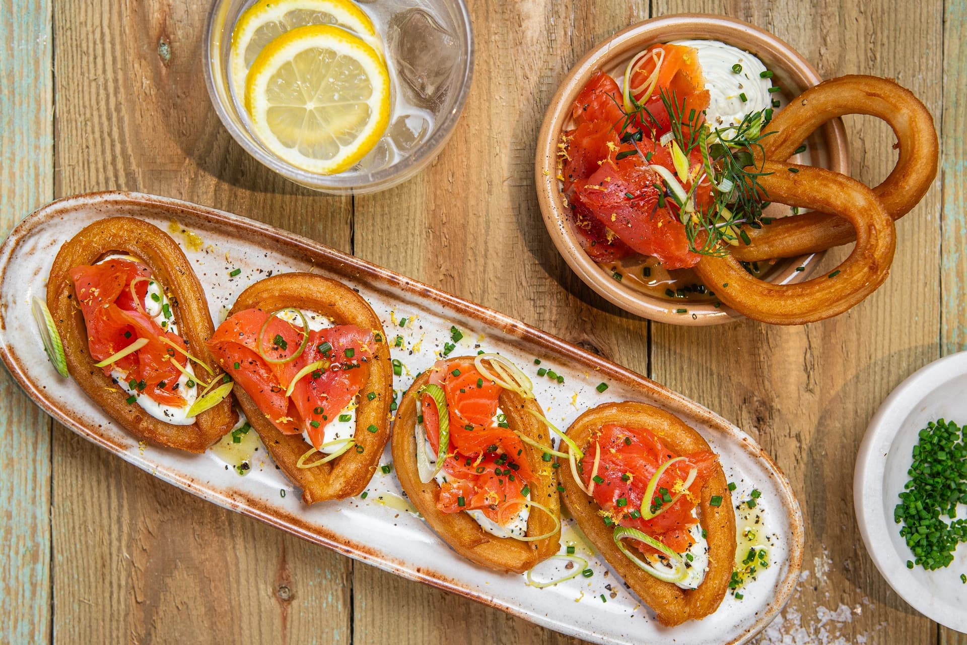 churros_royal_dimljeni_losos_i_kremasti_namaz