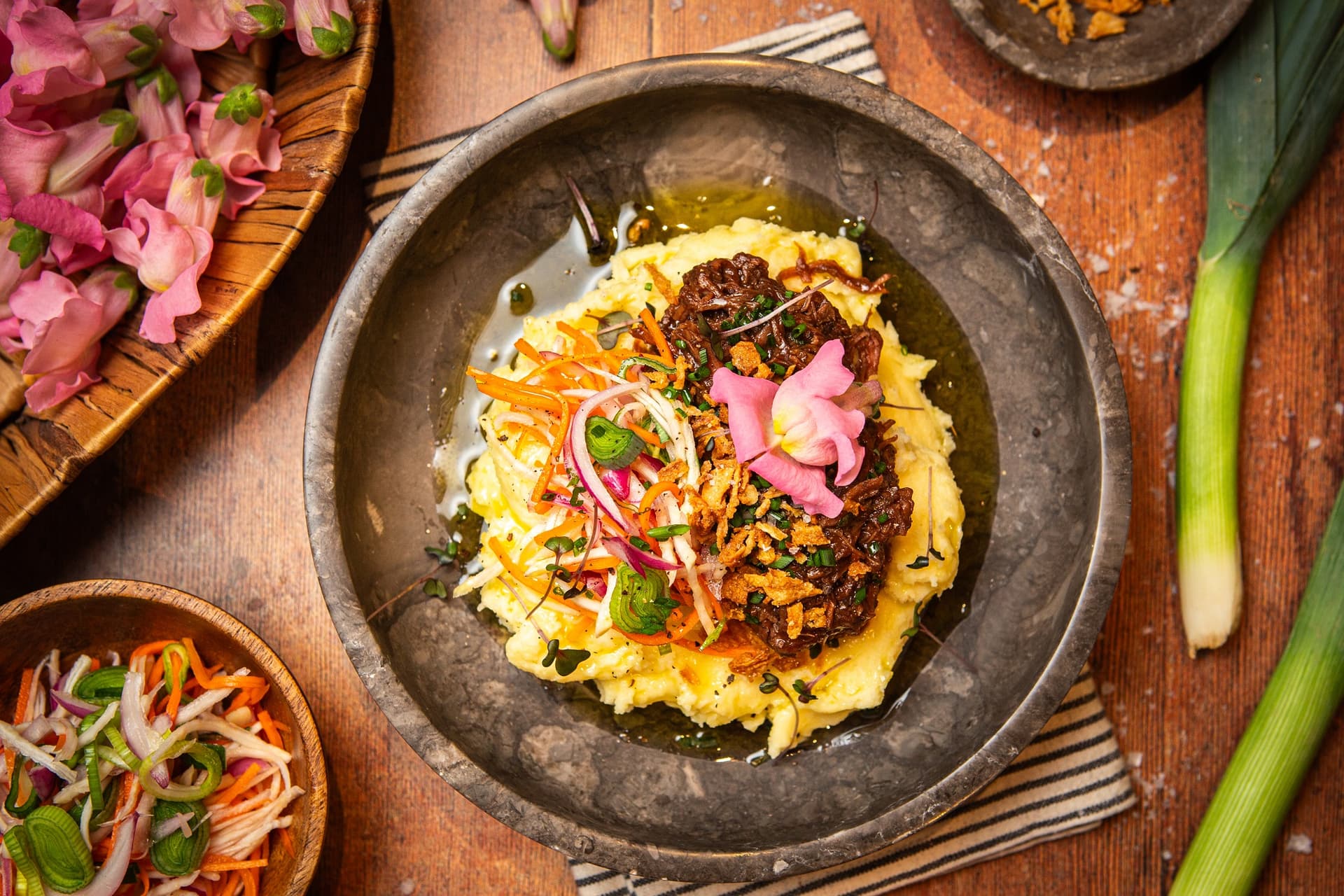 flamanski_gulas_i_krumpir_s_fuzijom_zacinskog_bilja