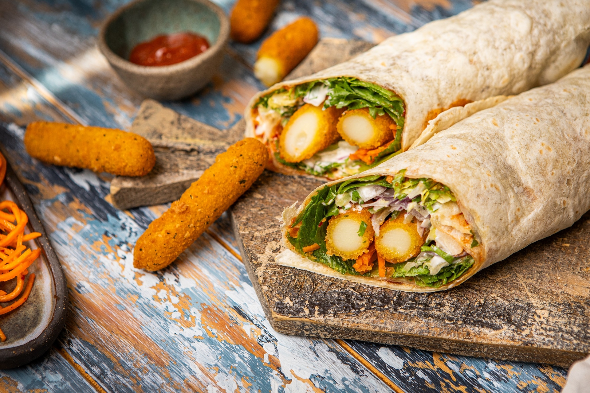 mozzarella_sticks_u_korejskim_tortilja_rolicama - Recepti Aviko Foodservice